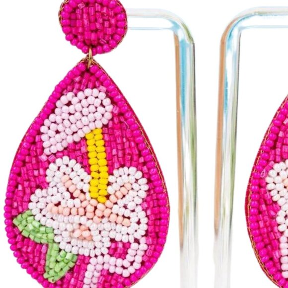 Fuchsia Tear Drop Flower Seed Bead Earrings NWT - Picture 2 of 4